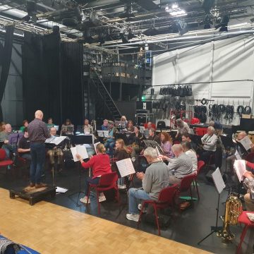 Laatste voorbereidingen voor ons concert in Berkenstede